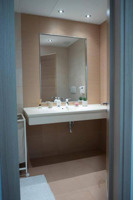 Luxury 2 Bedroom Apartment Bucarest Esterno foto